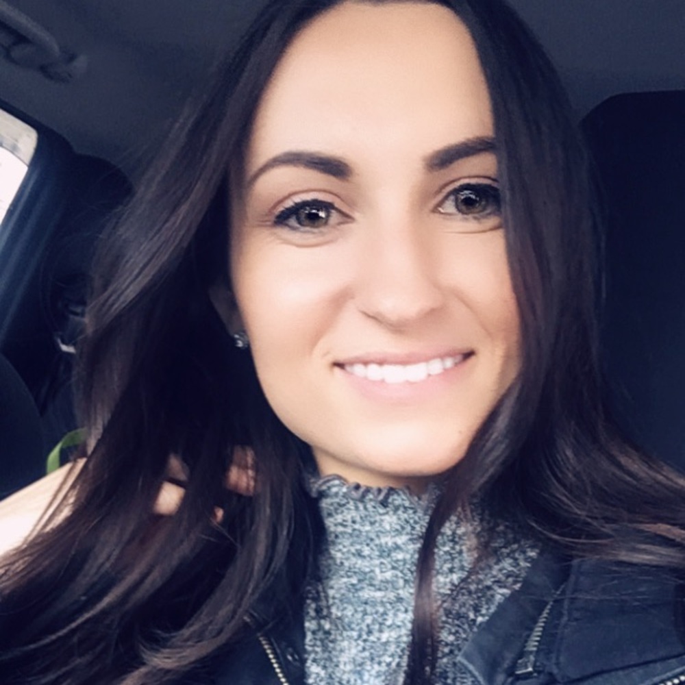 Meet your Posher, Leslie